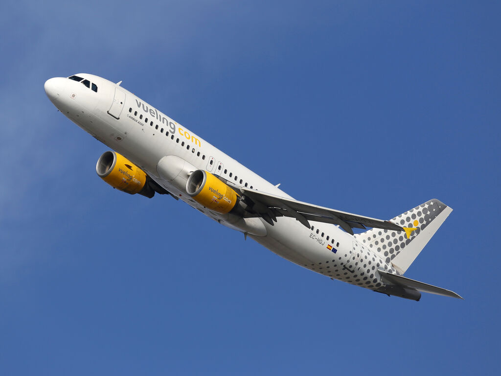 Vueling 299425460